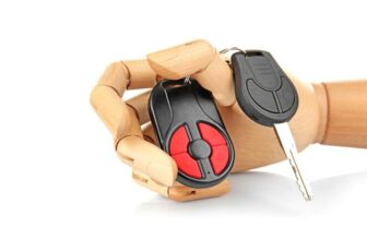 When Should You Upgrade to Keyless Entry for Your Denver Business?